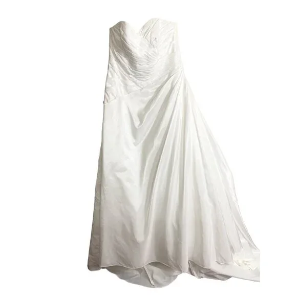 David's Bridal Women's Taffeta A Line Wedding Dress W/Sweetheart Neck - 14W - Picture 3 of 15